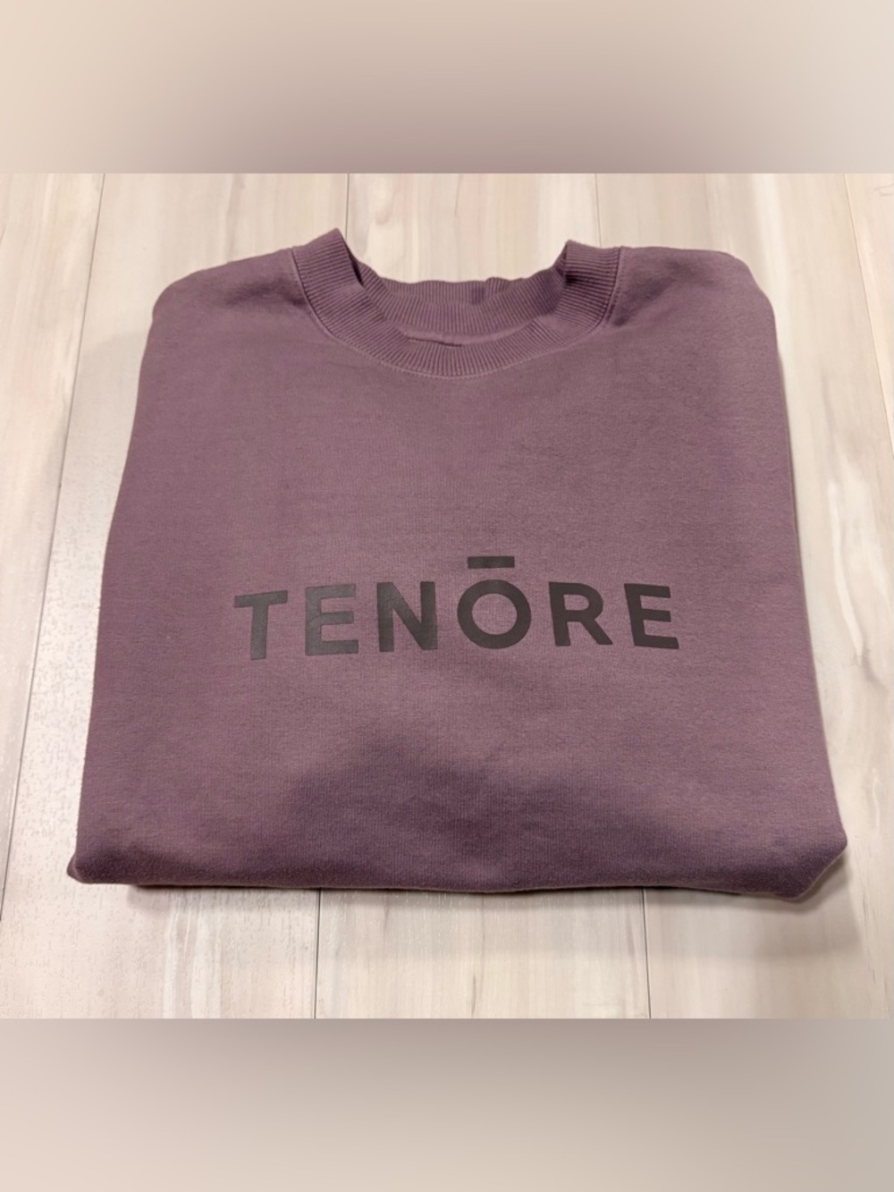 TENORE Mauve/Light purple Crewneck Sweatshirt NWOT
